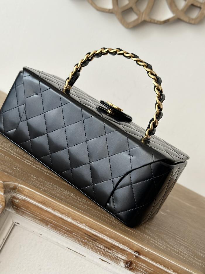 Borsa per cosmetici vintage Chanel
