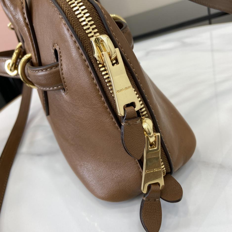 MIU MIU