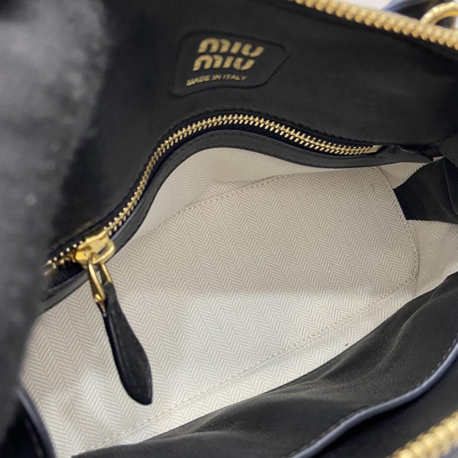 MIU MIU
