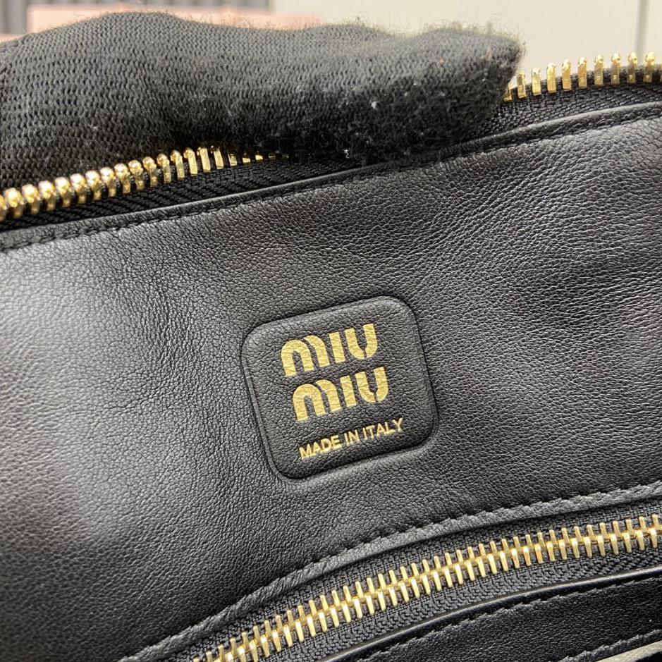 MIU MIU