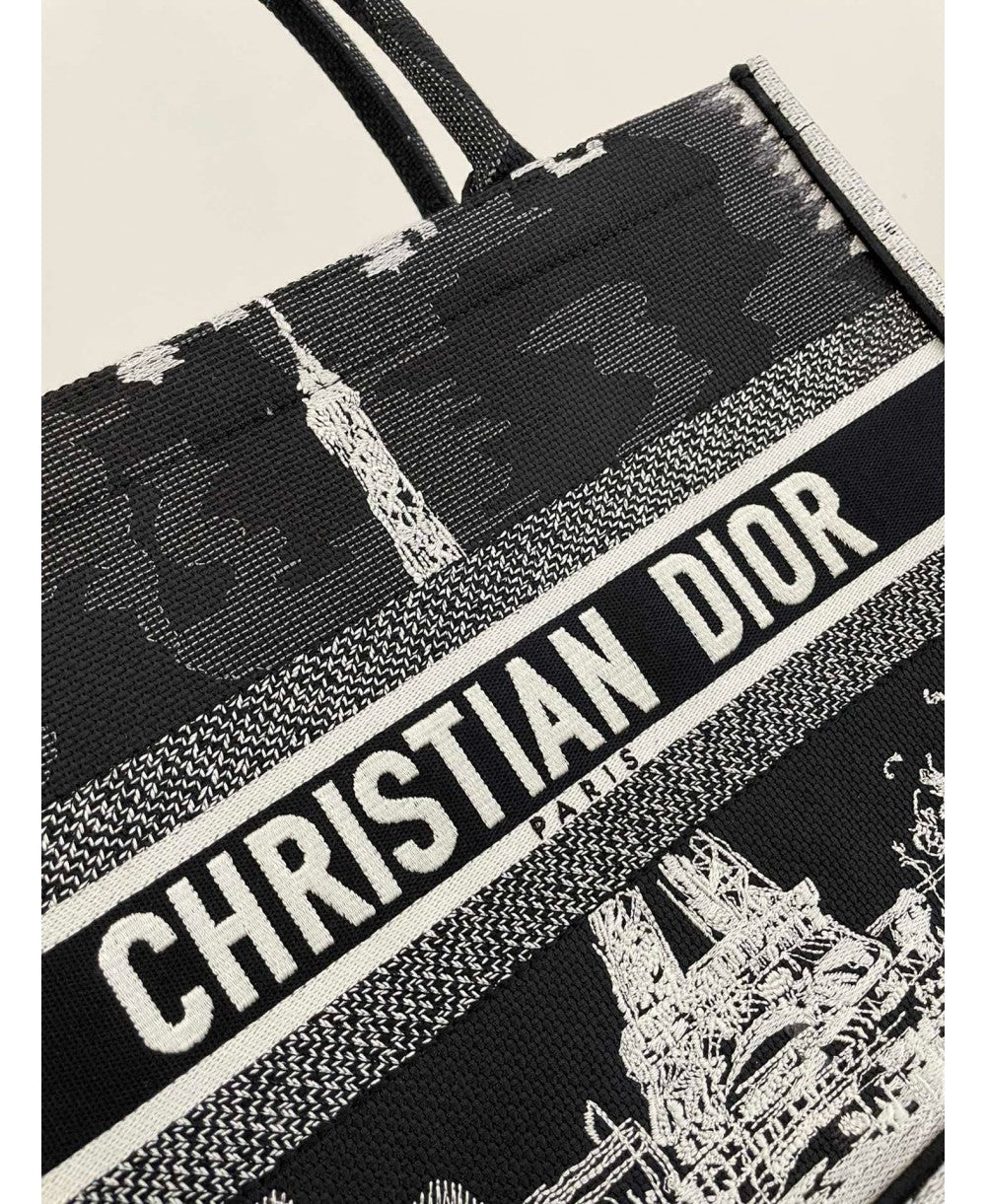 CHRISTIAN DIOR Medium Dior Book Tote