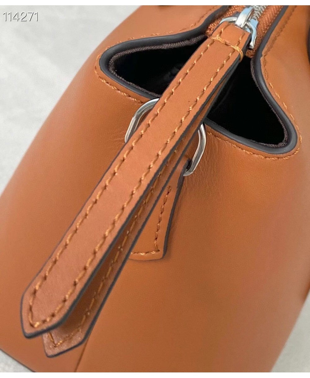 FENDI MEDIUM BY THE WAY