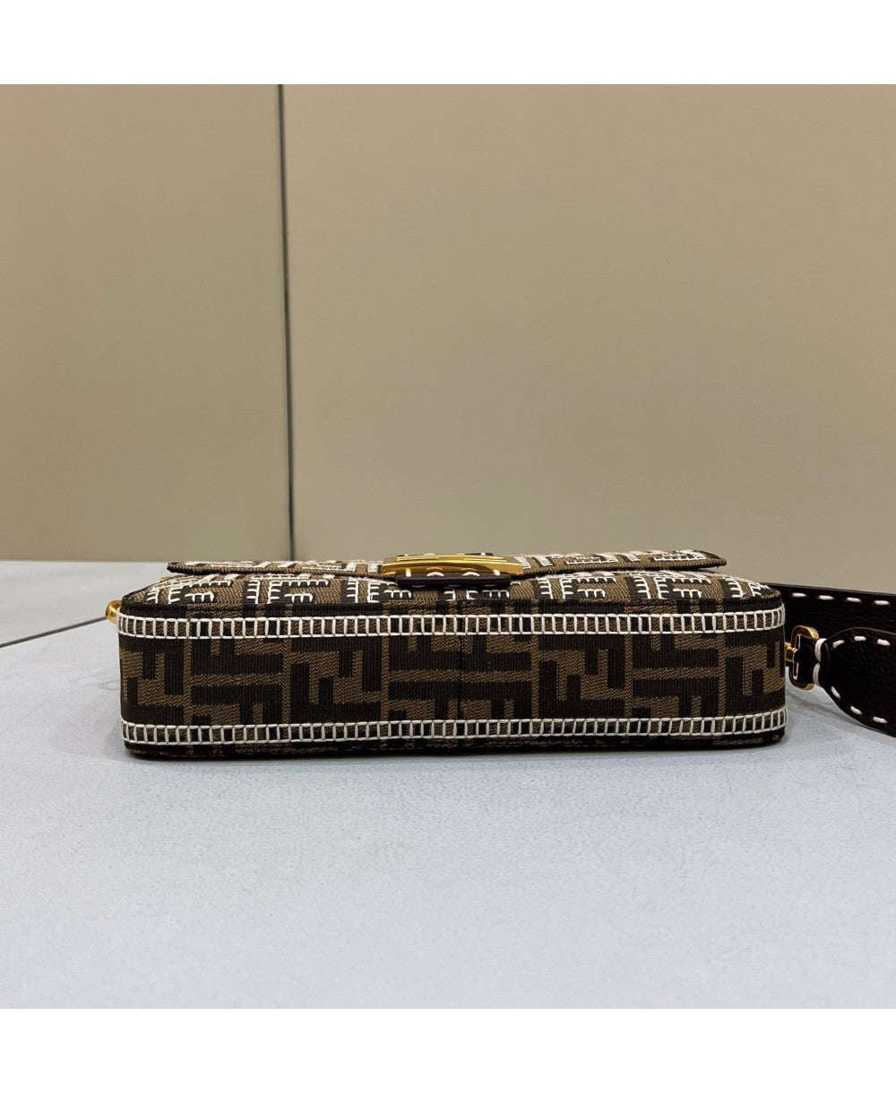 Baguette FENDI