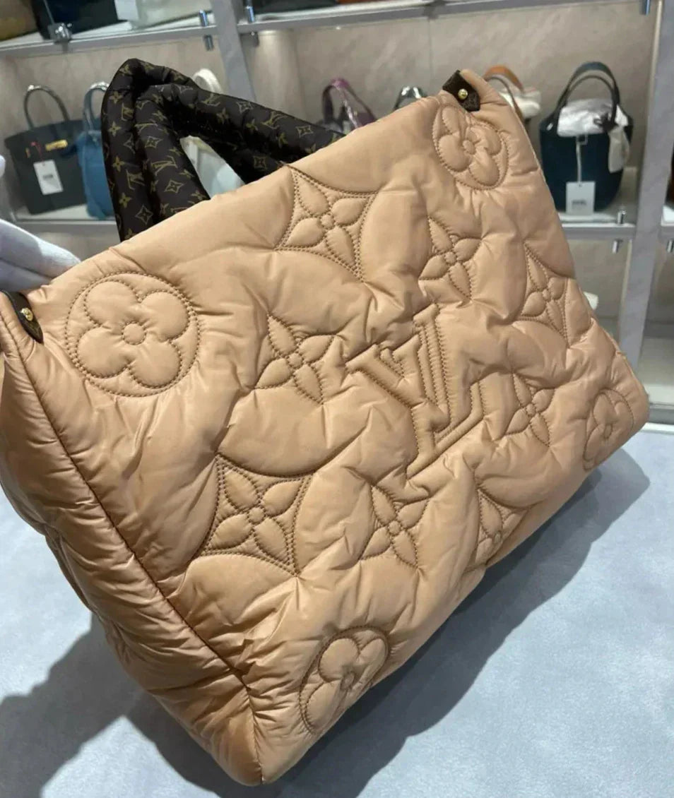 Louis Vuitton Borsa OnTheGo MM in Pelle Monogram Empreinte